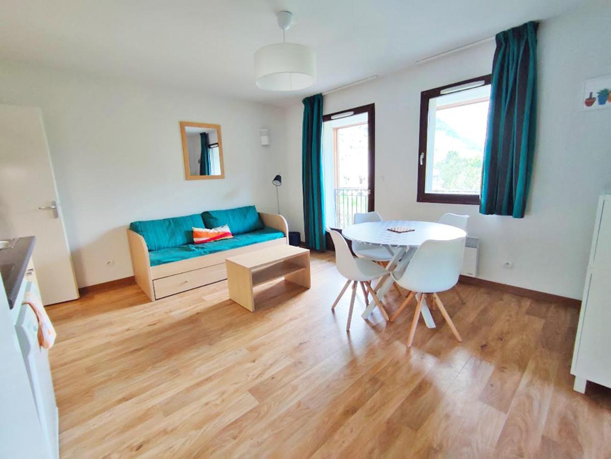 T3 Les Jardins De Ramel, Parking, Balcon, Ascenseur, 5 Personnes Lägenhet Bagnères-de-Luchon Exteriör bild